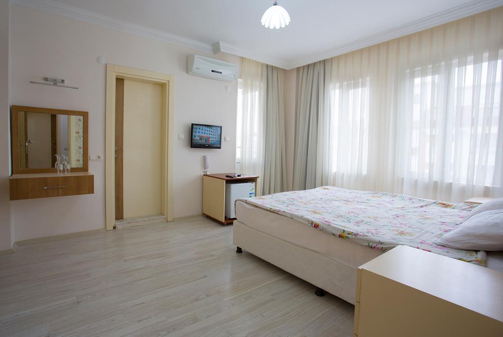 Yeni Astral Apart Hotel Side Room photo